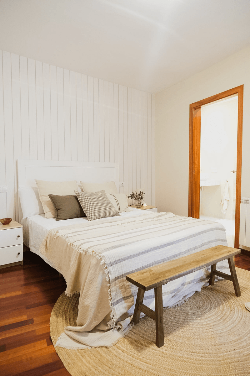 Rovira i Virgili - Interior View 12